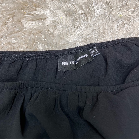 PrettyLittleThing Ruffled Tube Top Cropped - Picture 3 of 3